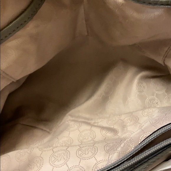 Michael Kors handbag - Picture 6 of 7